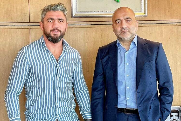 “Kobra” döyüşdü, Mübariz Mənsimov izlədi - VİDEO