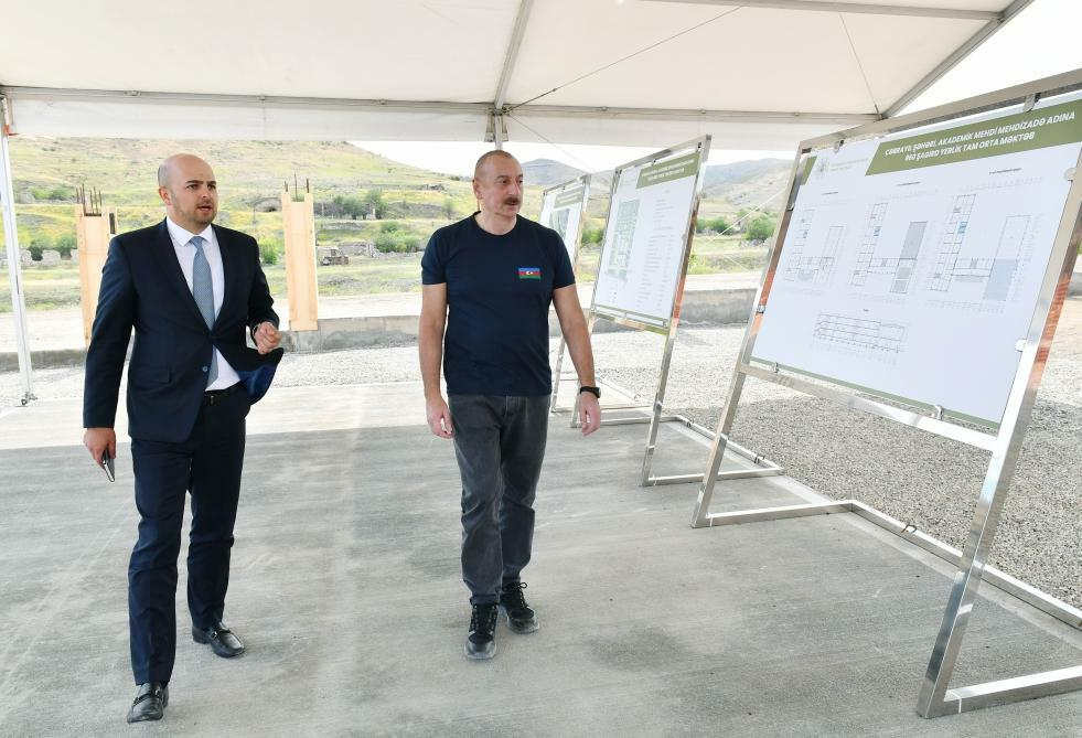 İlham Əliyev Cəbrayıl şəhərində tikilən orta məktəbdə - FOTO