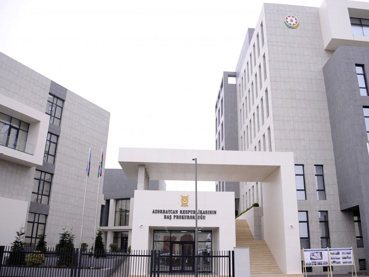 İş yoldaşını itələməsi ölümlə nəticələndi