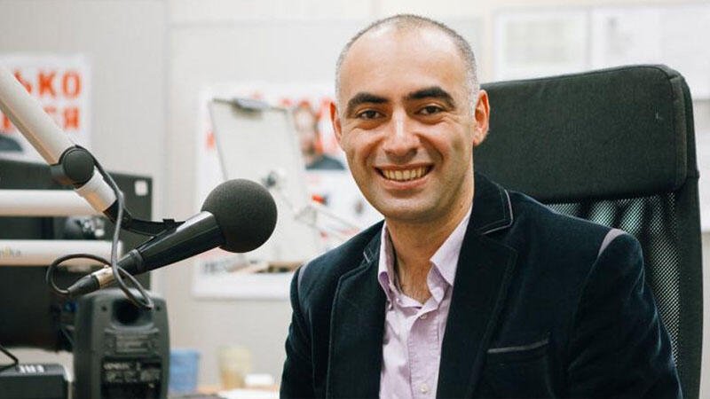 Millət vəkili Zirəddini "axmaq" adlandırdı - Qalmaqal