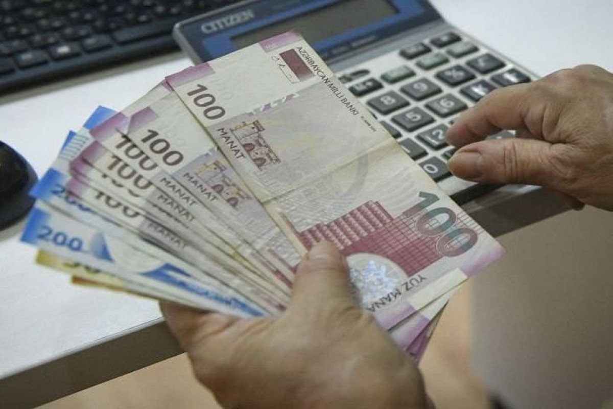 Azərbaycanda əhalinin gəlirləri 15%-ə yaxın artıb