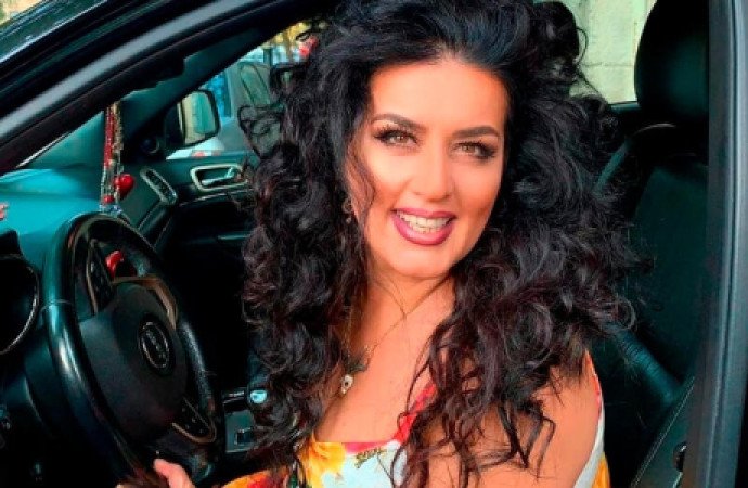 Elza: "Niyə deyirəm "tikim sizin ağzınızı? Mənası odur ki..."