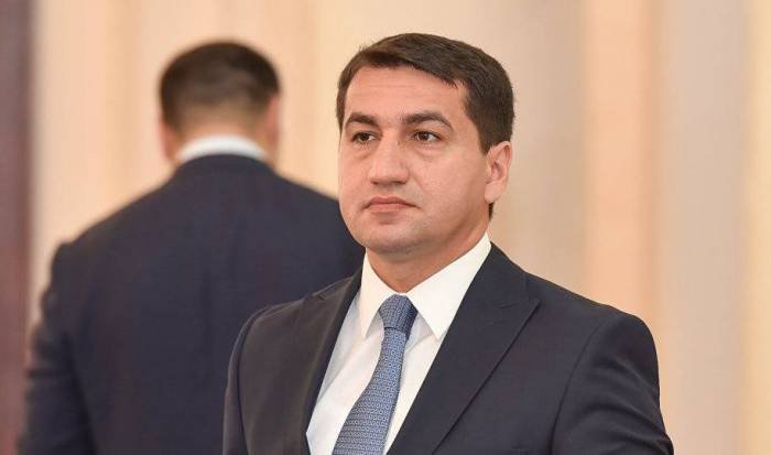 Hikmət Hacıyev: Azərbaycan istəyir ki, Ağdam-Xankəndi yolu Qarabağda yaşayan ermənilərin reinteqrasiyasının başlanğıc nöqtəsi olsun