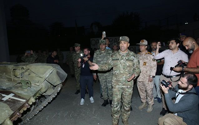 Mayis Bərxudarov ələ keçirilən hərbi qənimətləri təqdim etdi – VİDEO