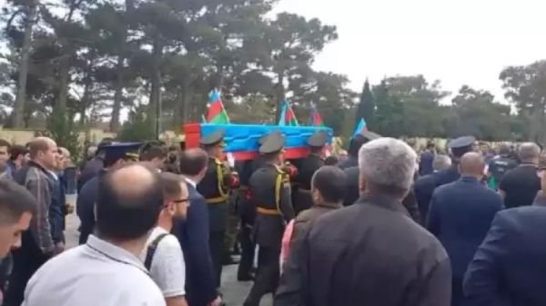 Dünən dəfn olunan şəhidimizlə bağlı DƏHŞƏTLİ XƏBƏR – Nişanlısı görün nə etdi