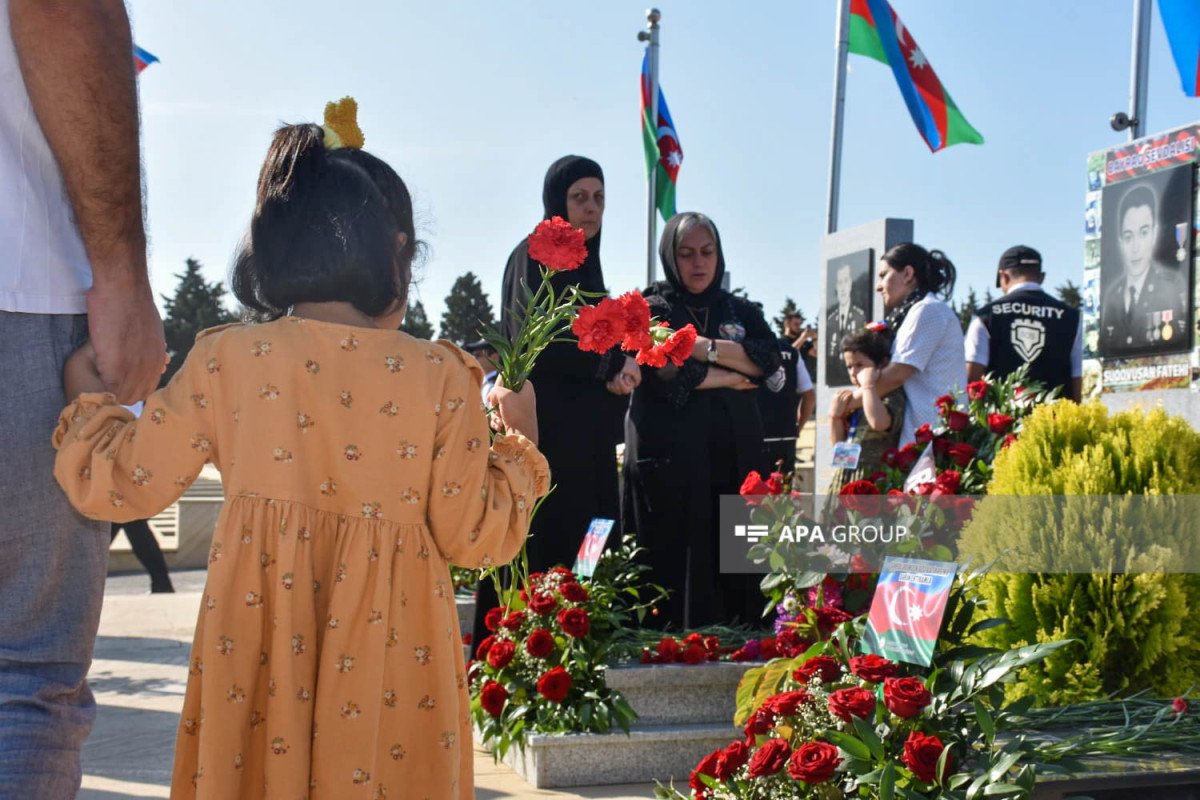 Bakıda 27 Sentyabr - Anım Günü qeyd edilir - FOTOLENT