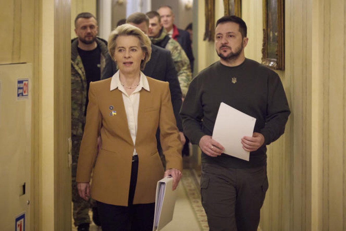 Zelenski və Ursula von der Leyen arasında telefon danışığı olub