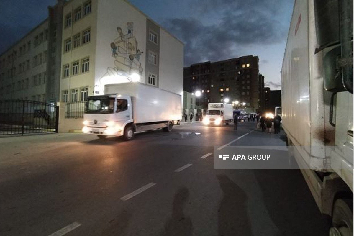 Laçın şəhərinə növbəti köç karvanı yola salınıb - FOTO
