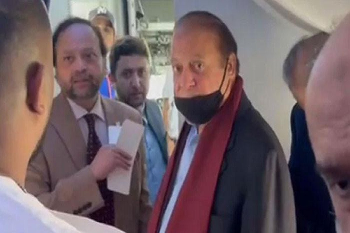 Pakistanın sabiq Baş naziri Navaz Şərif 4 illik siyasi sürgündən sonra ölkəyə qayıdır - FOTO