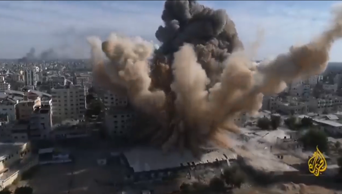 İsrail Salehin evini vurdu