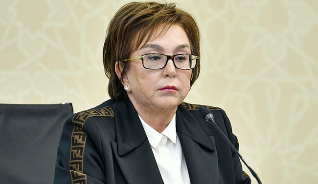 Məleykə Abbaszadə Qarabağ Universitetinə qəbul imtahanlarından danışdı - VİDEO