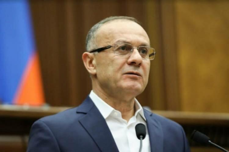 Seyran Ohanyan ermənilərə müraciət etdi: Müharibəyə hazırlaşın