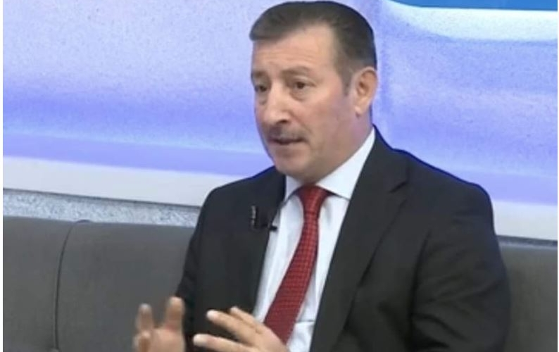 “Boz qurdlar” yenidən siyasətə qayıdır