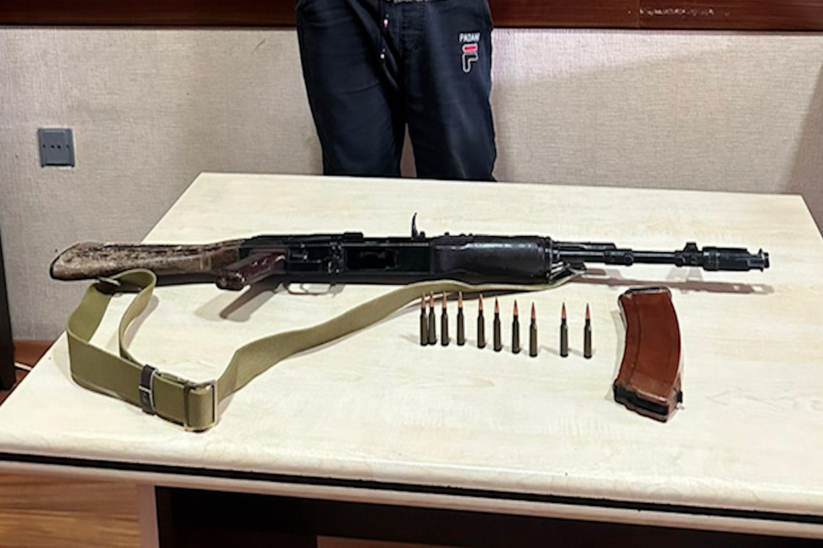 Tapdığı “Kalaşnikov”u təhvil verməyən şəxs saxlanılıb - VİDEO