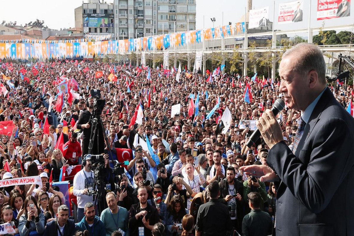 Türkiyə Prezidenti: Fransa terrorun əsas dəstəkçisidir