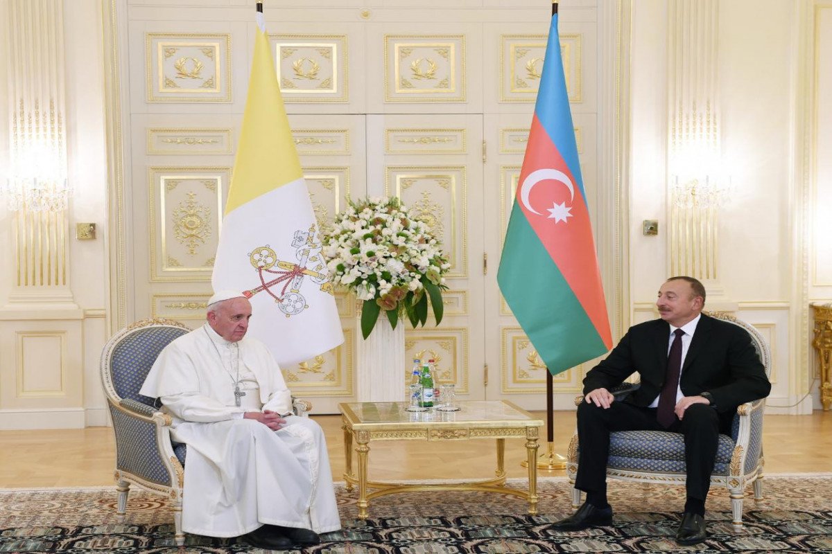 Prezident İlham Əliyev Roma Papasını təbrik edib