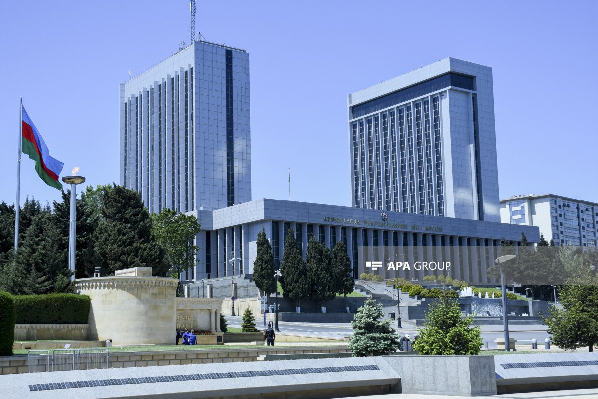 Milli Məclis Prezident İlham Əliyev və Mehriban Əliyevaya təbrik məktubu ünvanlayıb
