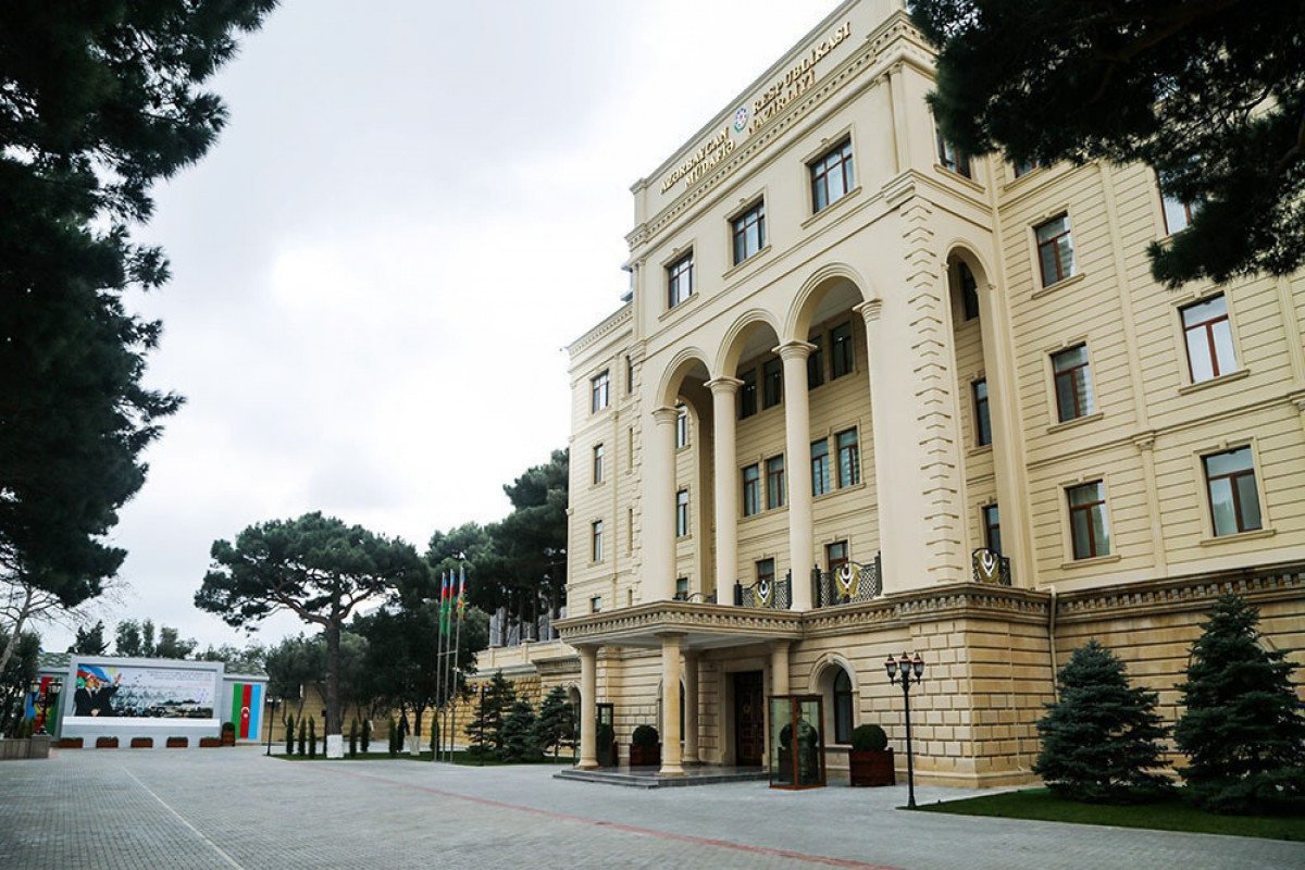 MN: Hərbi hissələrdə bayram tədbirləri qapalı şəraitdə keçirilir