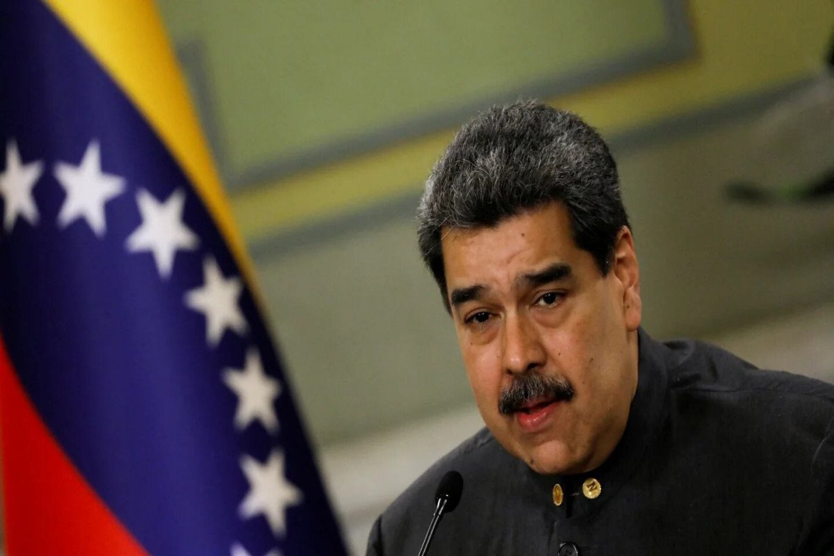 Maduro Karakasda mitinqdə ona sui-qəsd təşkil olunduğunu bildirib