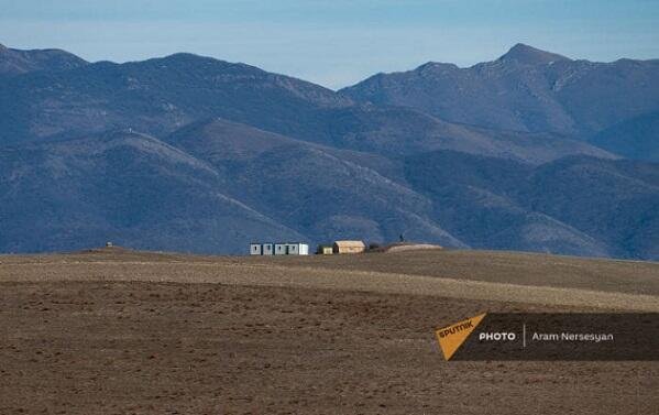 Ermənistan sərhəddə dayanmağa işçi axtarır