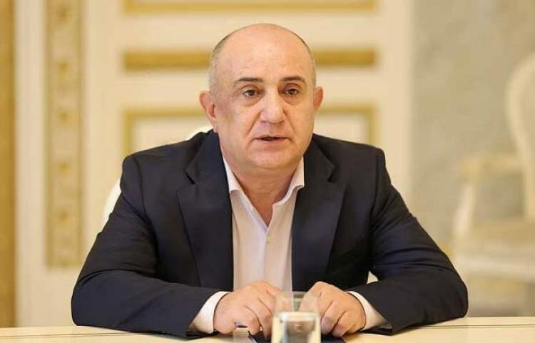 Babayan Nikolu devirmək üçün hərəkətə keçir - Şok ssenari