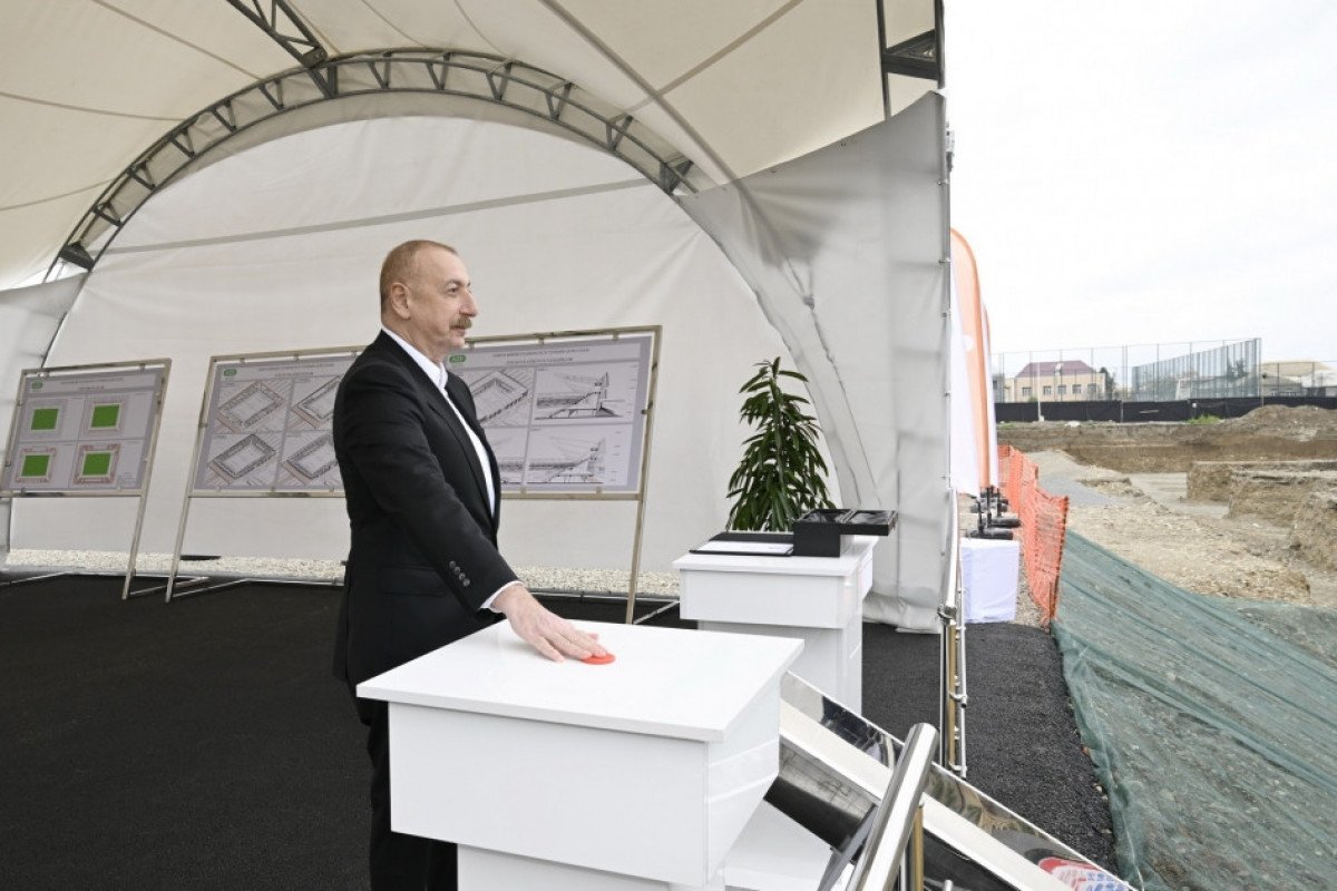 Gəncə şəhər stadionunun təməli qoyulub