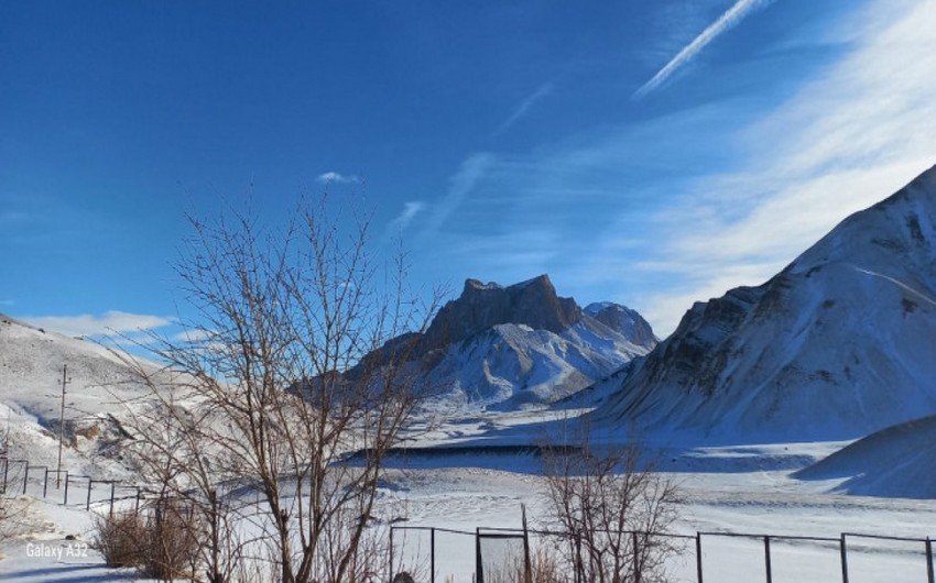 Leysan yağıb, Şahdağda qarın hündürlüyü 9 sm olub - FAKTİKİ HAVA