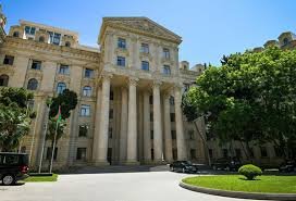 Rəsmi Bakı Fransadan Azərbaycanın daxili işlərinə qarışmamağı tələb edib