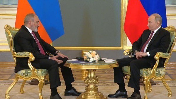 Paşinyan Putinin təklifini qəbul etmədi - "Bunu danışmışıq" / VİDEO