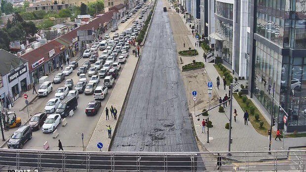 Sürücülərin NƏZƏRİNƏ: bu yol bağlıdır