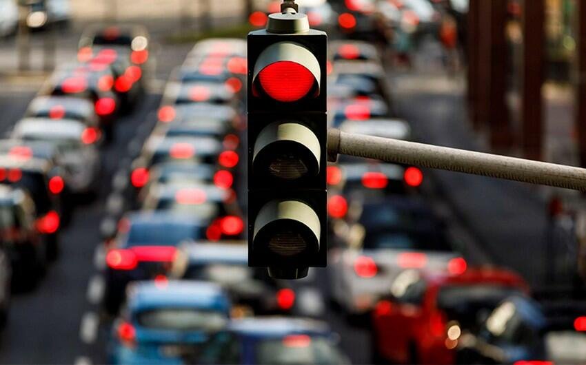Bakıda sıxlıq olan yollar - SİYAHI