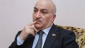 “Sovet dövründə də rüşvət verib məktəb direktoru olurdular, indi də...” - Deputat