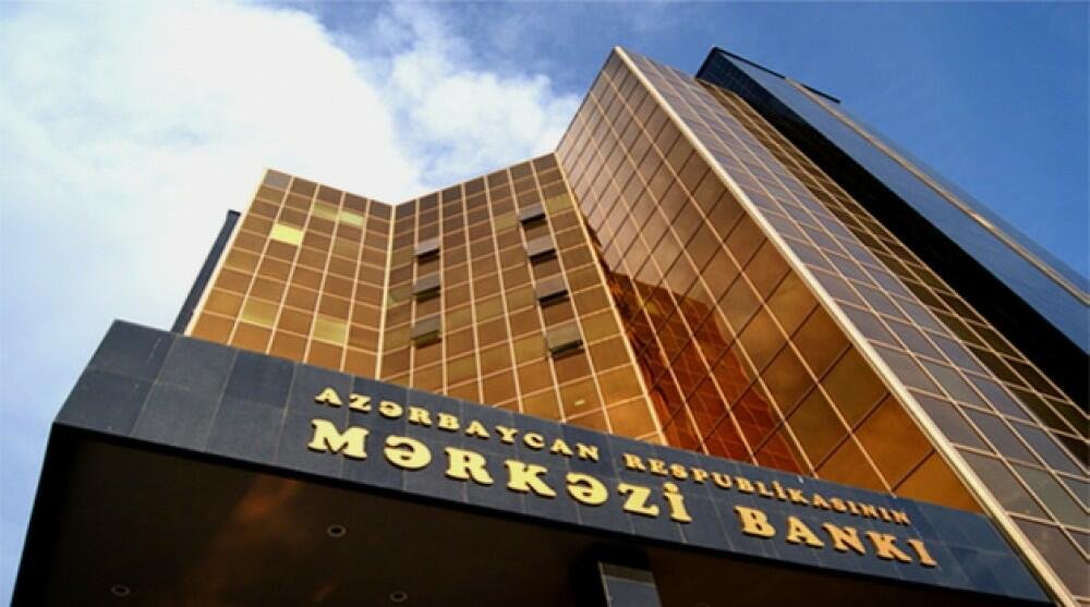 Mərkəzi Bankın vəzifəli şəxsi cərimələndi