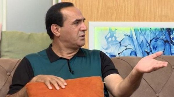Manaf Ağayevdən efirdə qadın müğənniyə SƏRT SÖZLƏR: "4 aydır sən ..." - VİDEO