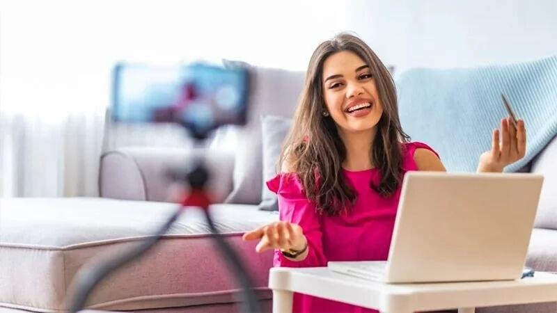Xanımların evdən çıxmadan pul qazanacağı biznes - Ən çox hansı gəlir gətirir?