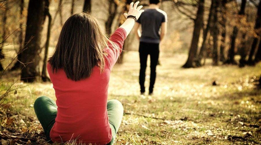 Ər arvadının başqası ilə gəzməsindən şübhələndi, onu elə cəzalandırdı ki... - Şok