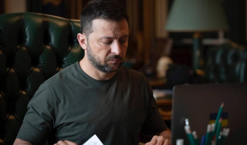 Zelenski Roma Statutunun ratifikasiyası haqqında qanun layihəsini Ali Radaya təqdim edib