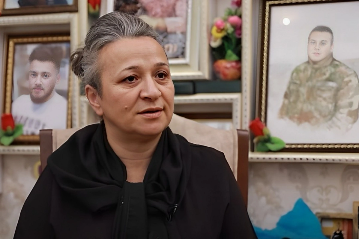 Şəhid anası: "Oğlum güllə yarası ilə 4 saat döyüş yerində qalıb" - VİDOE