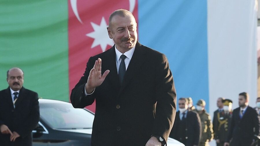 Əliyevin səfəri erməniləri qorxuya saldı: “İrəvan üçün hər şey bitdi”