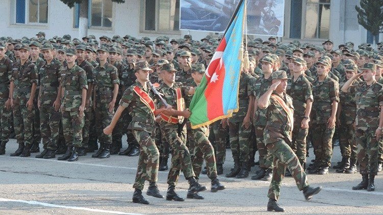 Bu şəxslərin hərbi xidmət müddəti AZALDILA bilər