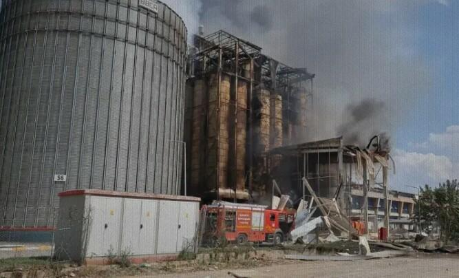 Türkiyədə makaron fabrikində PARTLAYIŞ - Çoxlu sayda yaralı var - FOTO