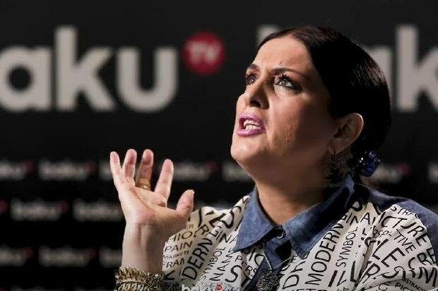 Elza Seyidcahan jurnalisti söydü - FOTO