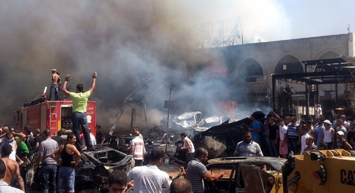 İran səfiri Livandakı partlayışda YARALANDIFOTO