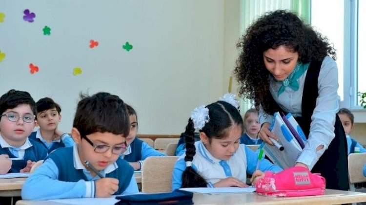 Oktyabrdan 50 mindən çox müəllim artımla maaş alacaq