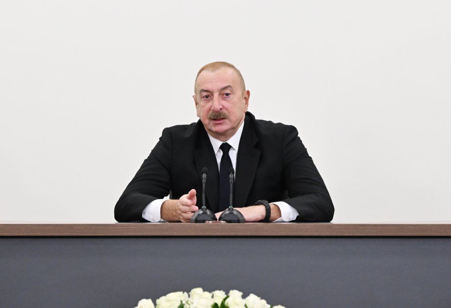Prezident İlham Əliyev: Biz işğaldan, hətta müstəmləkəçilikdən əziyyət çəkən xalqlara göstərdik ki, inamla yaşamaq lazımdır