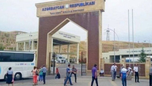 Quru sərhədlər bu şəxslər üçün açıla bilər – AÇIQLAMA