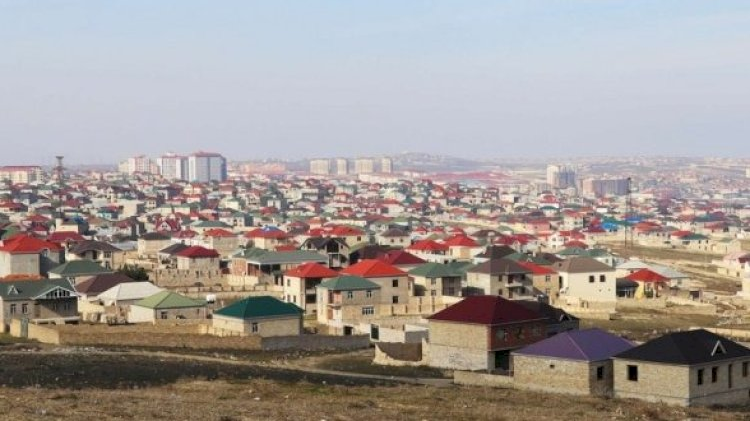 Bakıda evlər kütləvi satışa çıxarıldı: Mərkəzə yaxın ərazilərdə ucuz mənzillər var