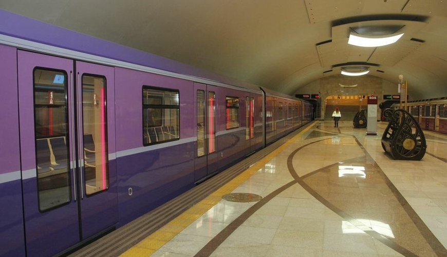 Bakı metrosunda qatar yoluna düşən şəxsin vəziyyəti AÇIQLANDI