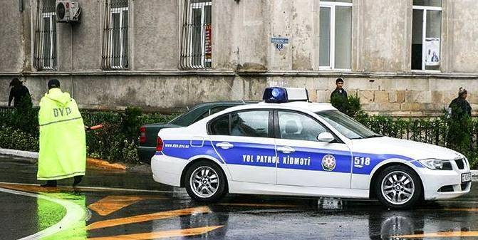 DYP əlverişsiz hava ilə bağlı sürücülərə müraciət edib