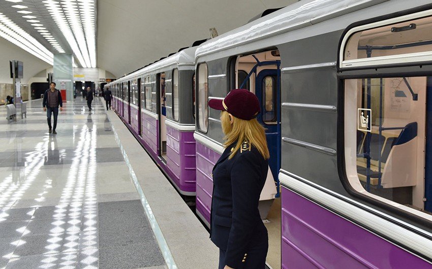 Bakı metrosunda tüstülənmə olub: 25 dəqiqəlik interval yaranıb